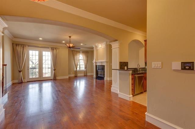Building Photo - 566 Rockingham Dr
