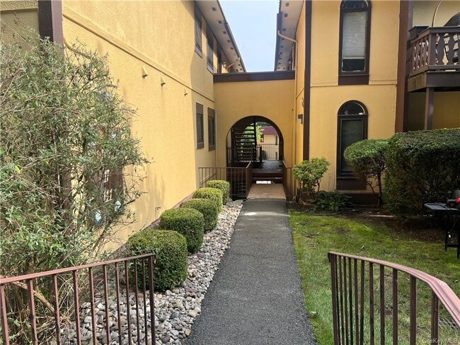 Foto del edificio - 17 Granada Crescent