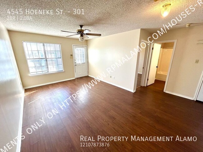 Building Photo - Available NOW! Spacious 2 Bedroom 2 Bath U...