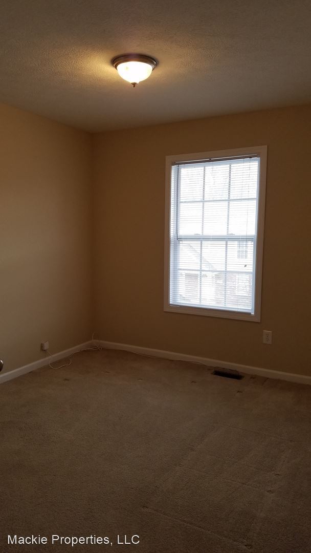 Foto del edificio - 3 br, 2.5 bath House - 2412 South Woolery ...