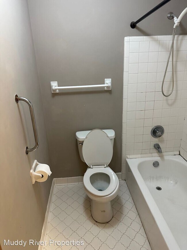 Building Photo - 2 br, 2 bath House - 2236 Belin Drive