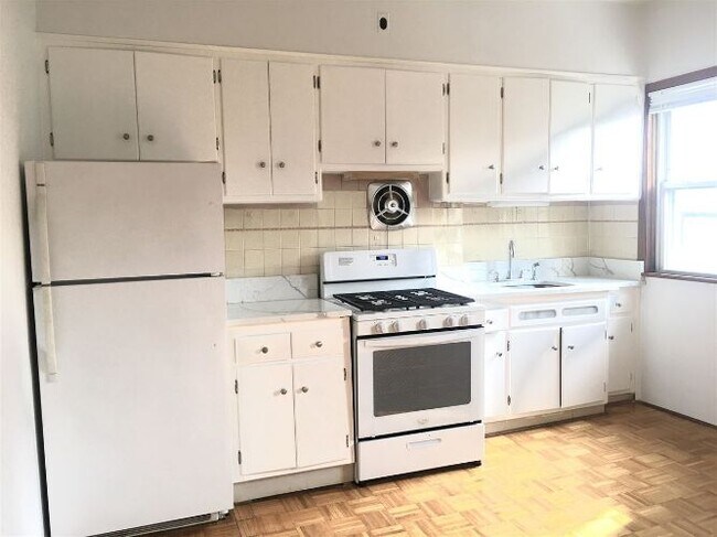 Foto del edificio - 226 Garden St