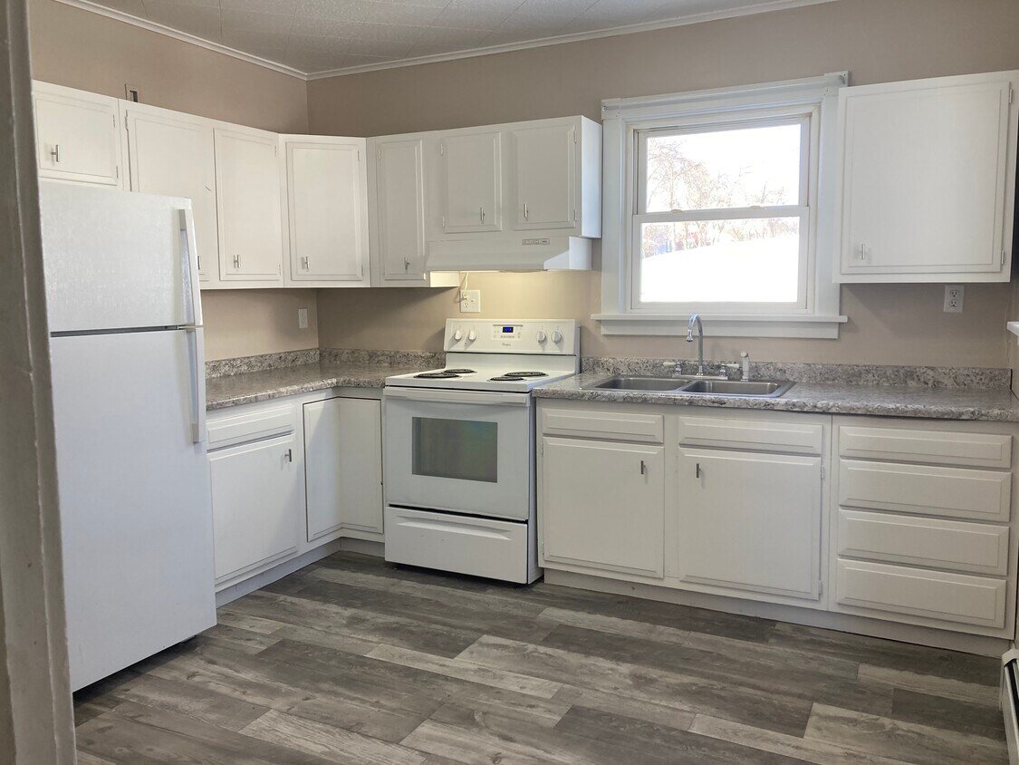 617 13th St N, Virginia, MN 55792 House Rental in Virginia, MN