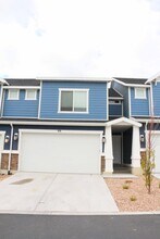 Building Photo - 99 Ashgrove Ln