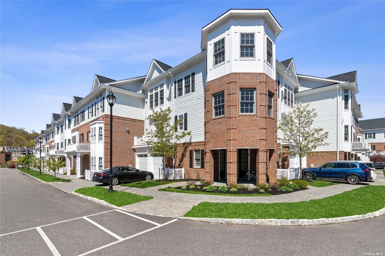 Foto principal - 303 Grist Mill Cir