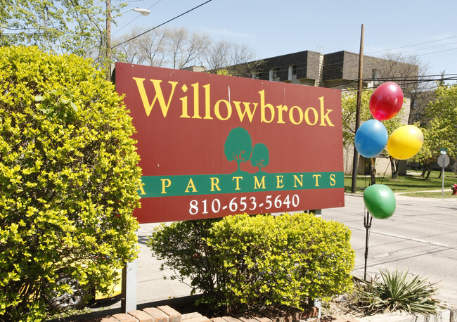 Foto del edificio - Willowbrook Apartments