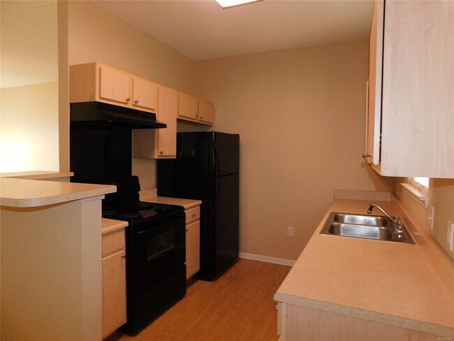 Building Photo - 229 Pine Meadows Cir