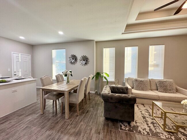 Foto del edificio - 630 Dawson Rd