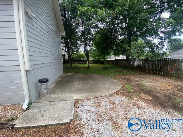 Building Photo - 2512 Whitesburg Dr