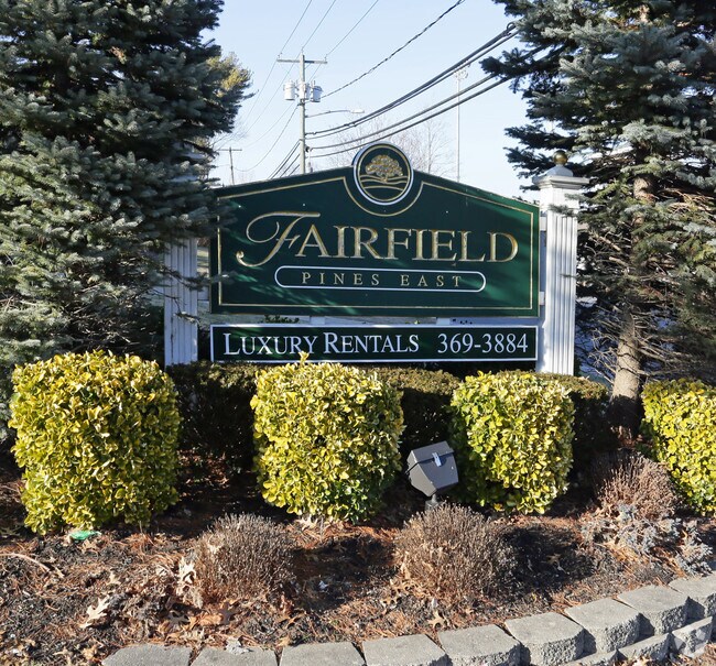 Fairfield Pines East Alquileres en Riverhead, NY