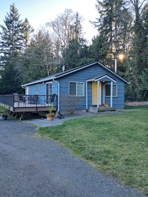 Building Photo - 3911 NE Rova Rd