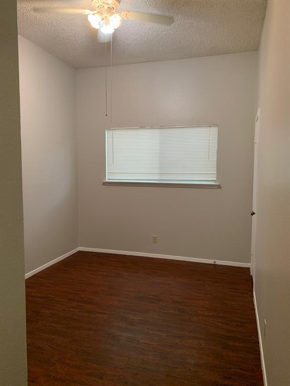 Foto del edificio - 4608 Bennett Ave