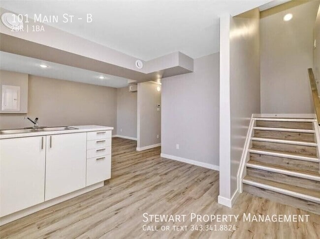 Photo du bâtiment - 101 Main St E