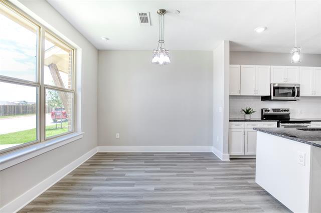 Foto del edificio - 3604 Aaron Pl