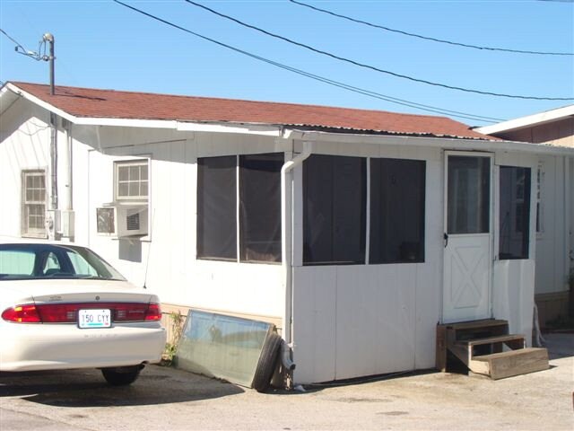 Building Photo - 1697 Oil City Rd