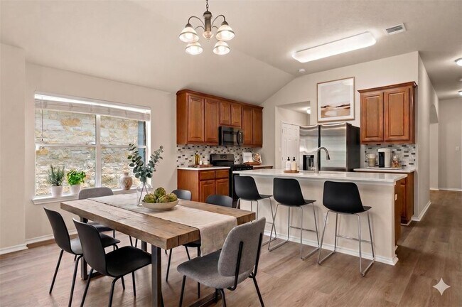 Foto del edificio - 4213 Veiled Falls Dr