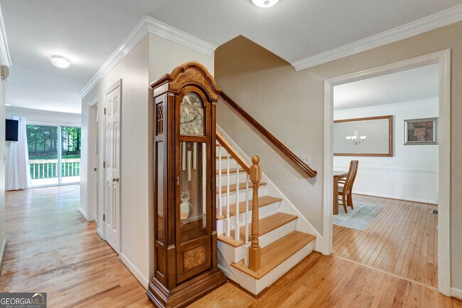 Foto del edificio - 295 Oakmere Rd