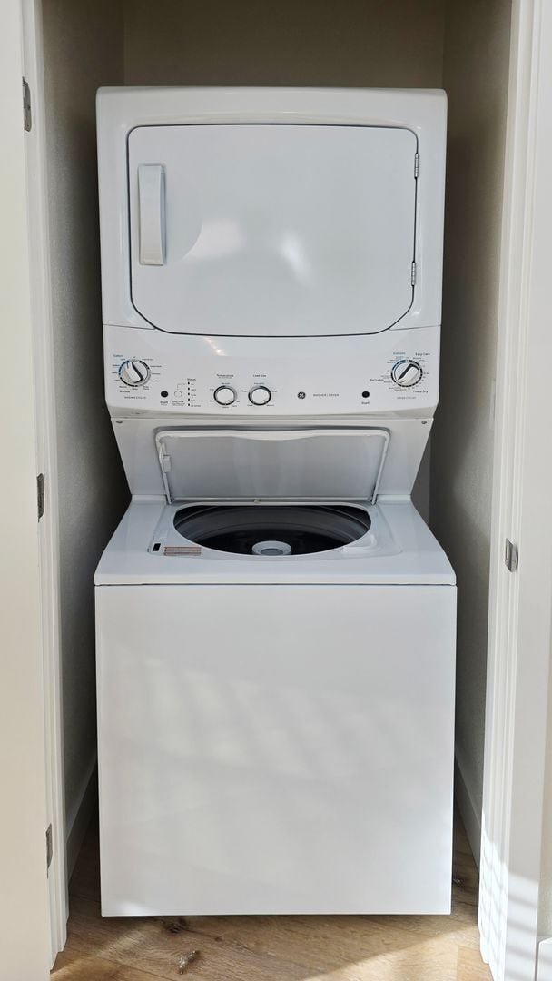 Building Photo - Newly constructed 1-bedroom, 1-bath ADU in prime Encino Village location.