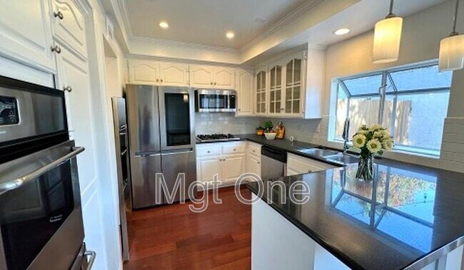 Foto del edificio - 2620 Vista Del Oro