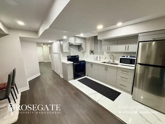 Building Photo - All-Inclusive 2-Bedroom Basement Apartment with In-Unit Laundry – Brampton
