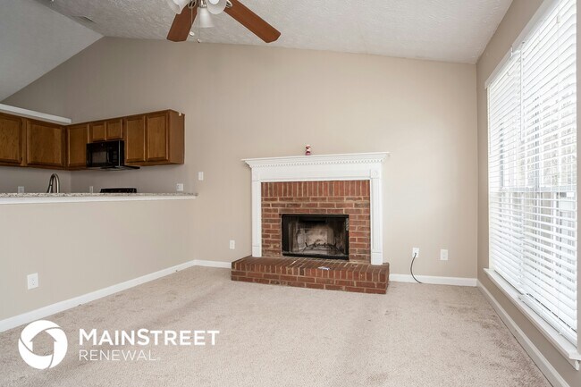 Building Photo - 8308 Beechwood Trce
