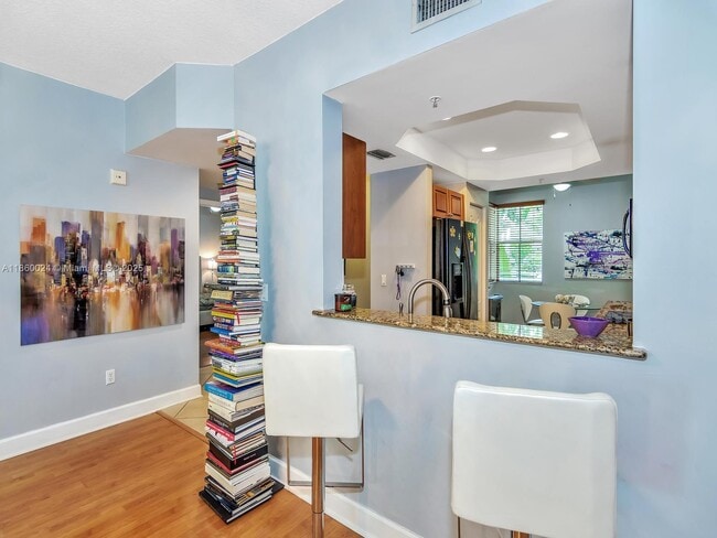 Foto del edificio - 7542 SW 102nd St