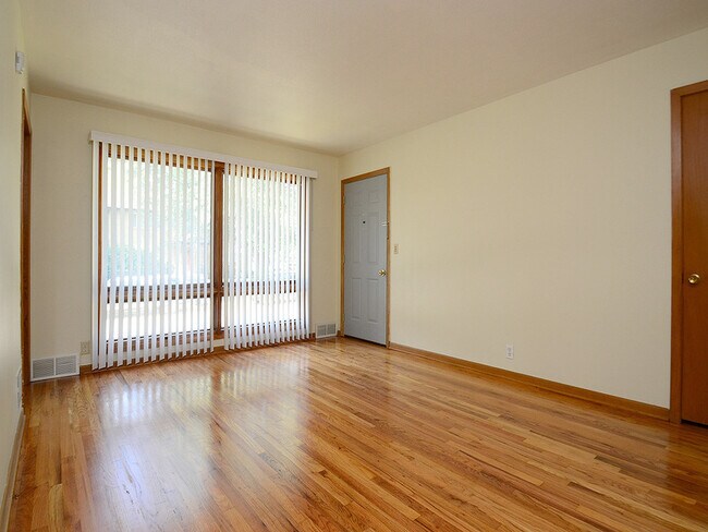 Foto del edificio - 3605 S 82nd St