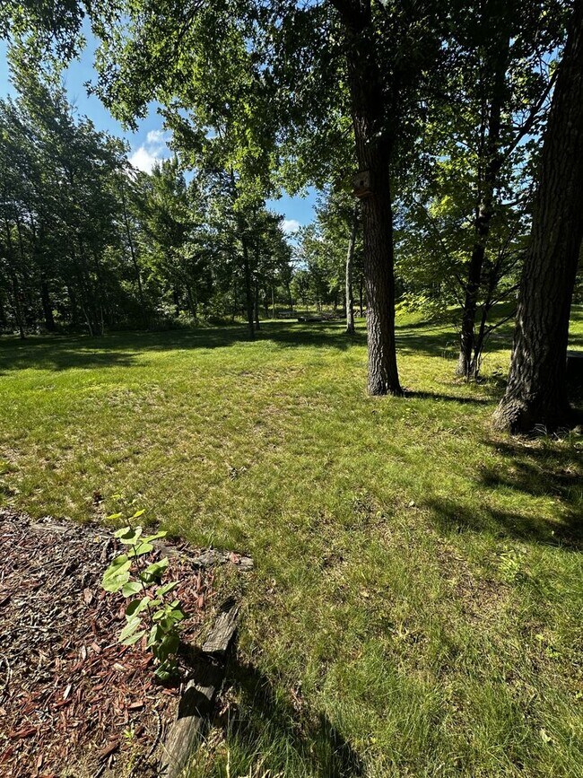 Foto del edificio - 7155 Browns Ln N