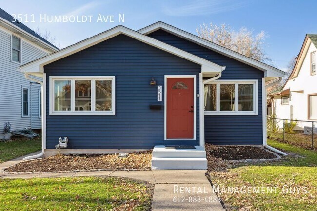 Building Photo - Completely Remodeled 3 Bedroom 1 Bath +Off...