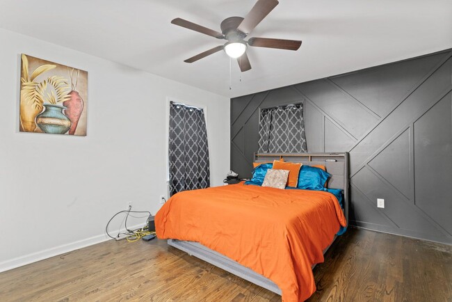 Building Photo - 1326 Stella Cir SW