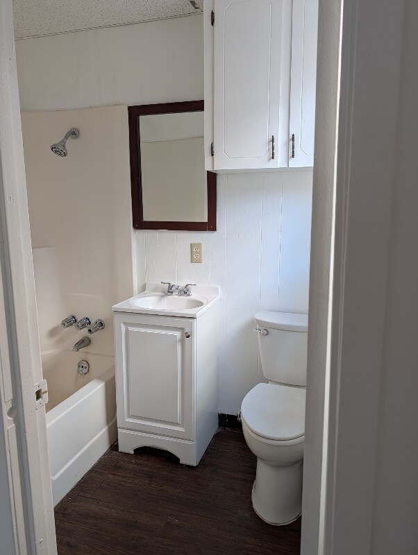 Foto del edificio - 104 Holland St