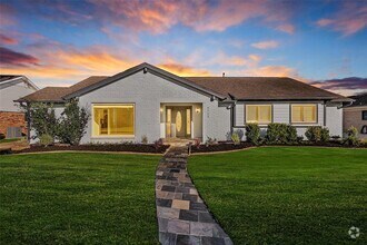 Building Photo - 9723 Moorberry Ln
