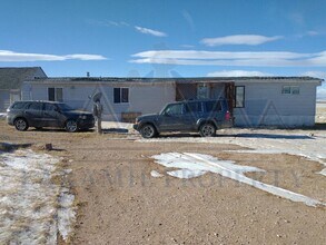 Building Photo - 105 E Jackalope Ct