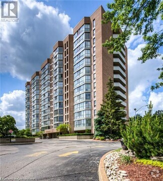 Building Photo - 265 Westcourt Pl