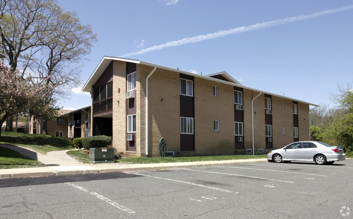 Foto del edificio - Royal Court Apartments