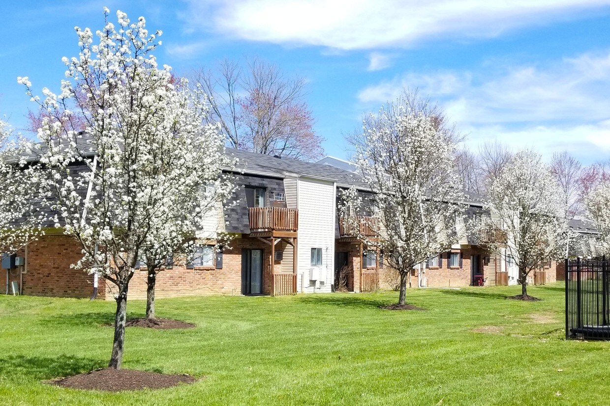 Crown Station Apartments Apartments Amelia, OH