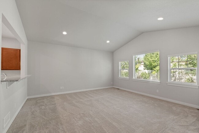 Foto del edificio - 290 E Chestnut St