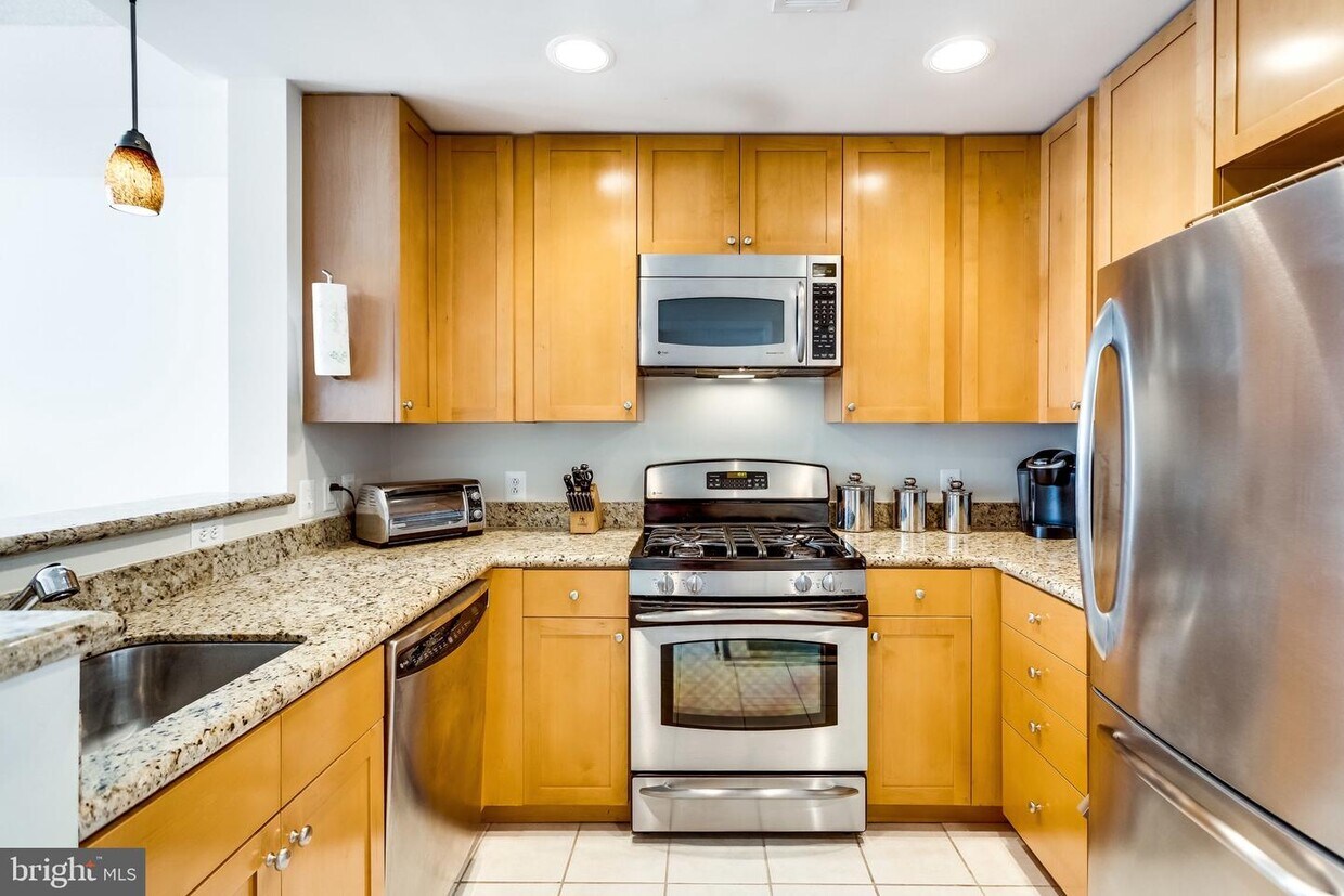 Foto principal - 3600 S Glebe Rd