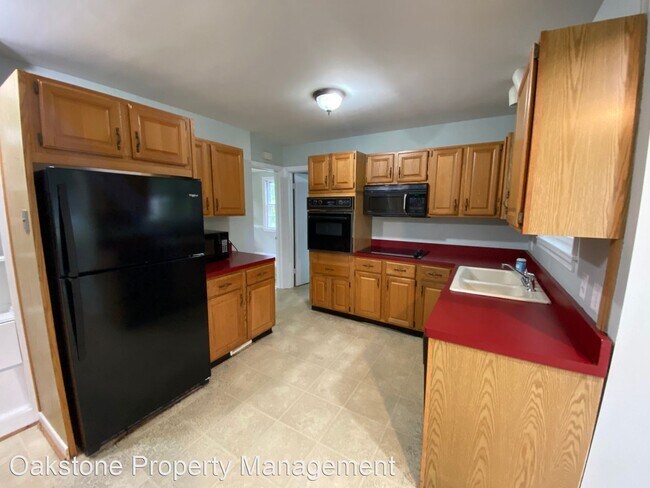 Building Photo - 3 br, 2 bath House - 8707 Pinyon Rd.