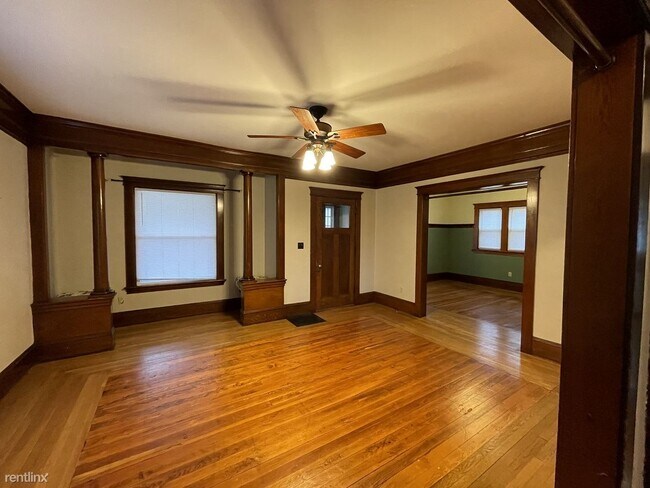 Foto del edificio - 4 br, 2 bath House - 1220 Forest Ave
