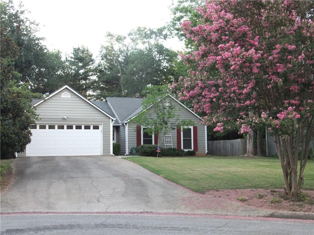 Primary Photo - 120 Royal Colony Ct