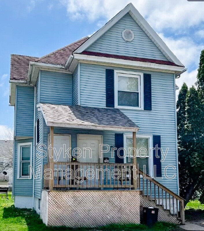 324 W Merchant St, Kankakee, IL 60901 Condo for Rent in Kankakee, IL