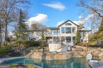 Building Photo - 7 Whitewater Trail