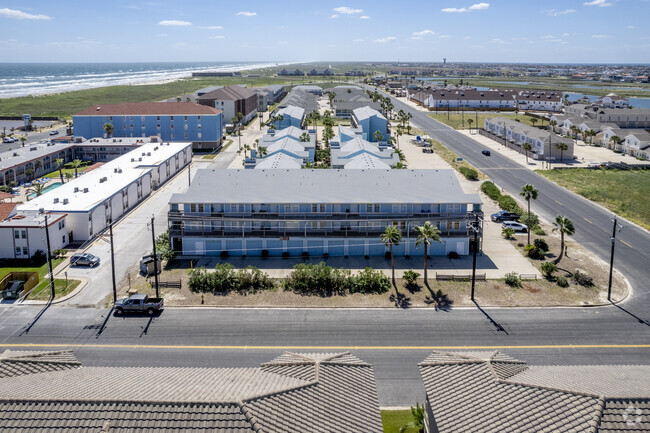 Building Photo - Leeward Isles Condominiums