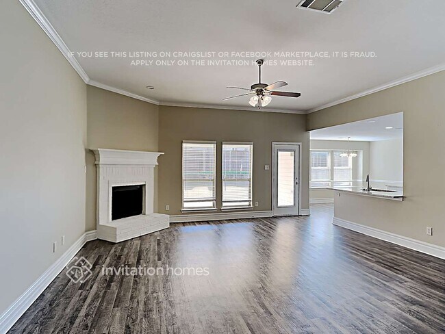 Building Photo - 401 Merced St