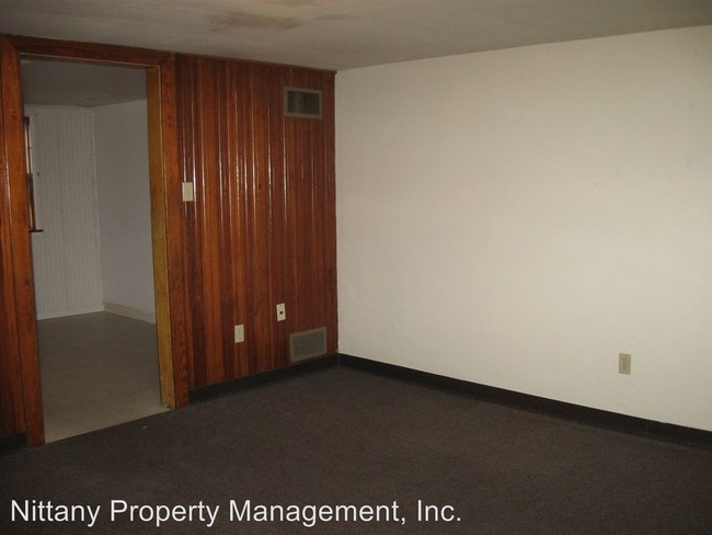 Building Photo - 1007 Golfview Ave