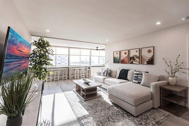 Foto del edificio - 1125 W Peppertree Dr