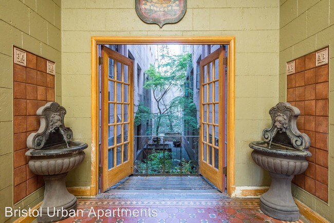 Foto del edificio - 2081 NW Everett St