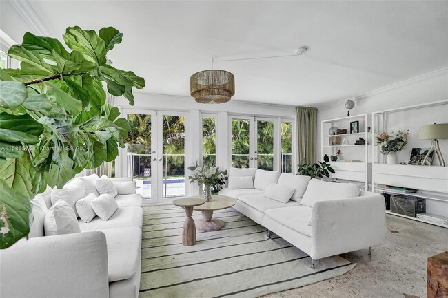 Foto del edificio - 285 Glenridge Rd