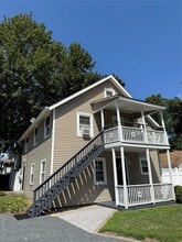 Building Photo - 22 Locust Ave